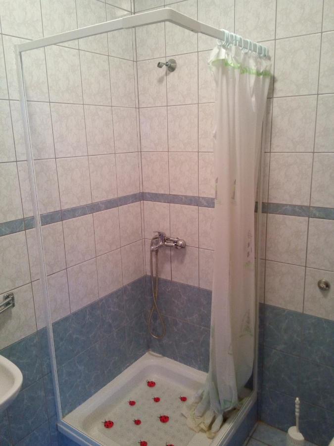 Maslina Apartment Vir Exterior photo
